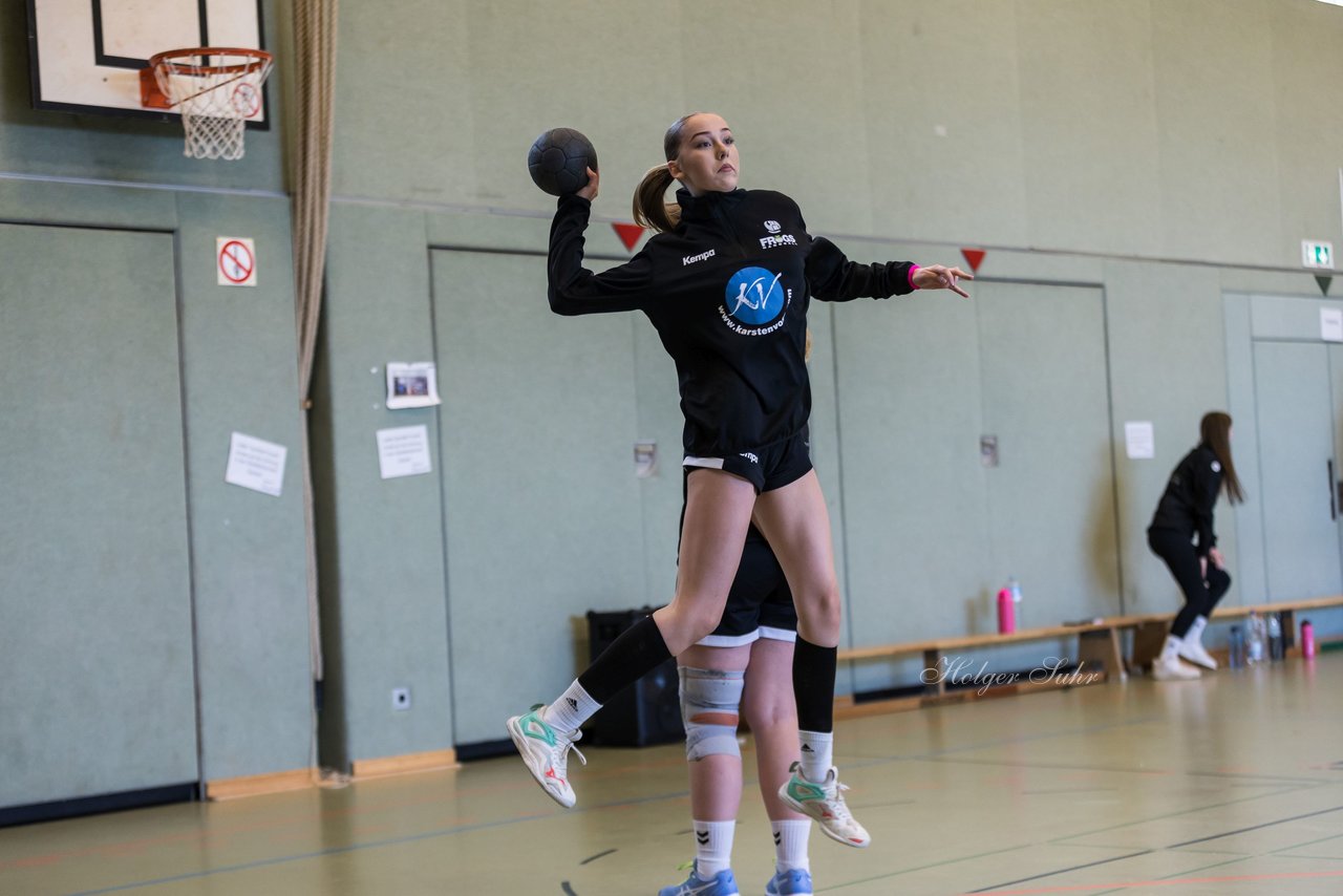 Bild 2 - wBJ SV Henstedt Ulzburg - Bramstedter TS : Ergebnis: 27:15